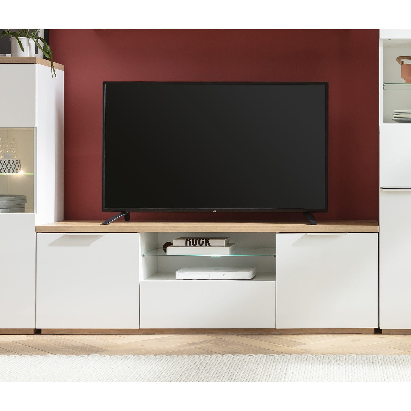 Mueble TV Mundi de 2 puertas y 1 abatible