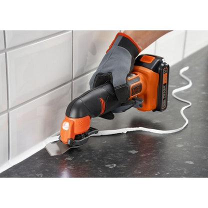 Multiherramienta oscilante Black and Decker de 18 V