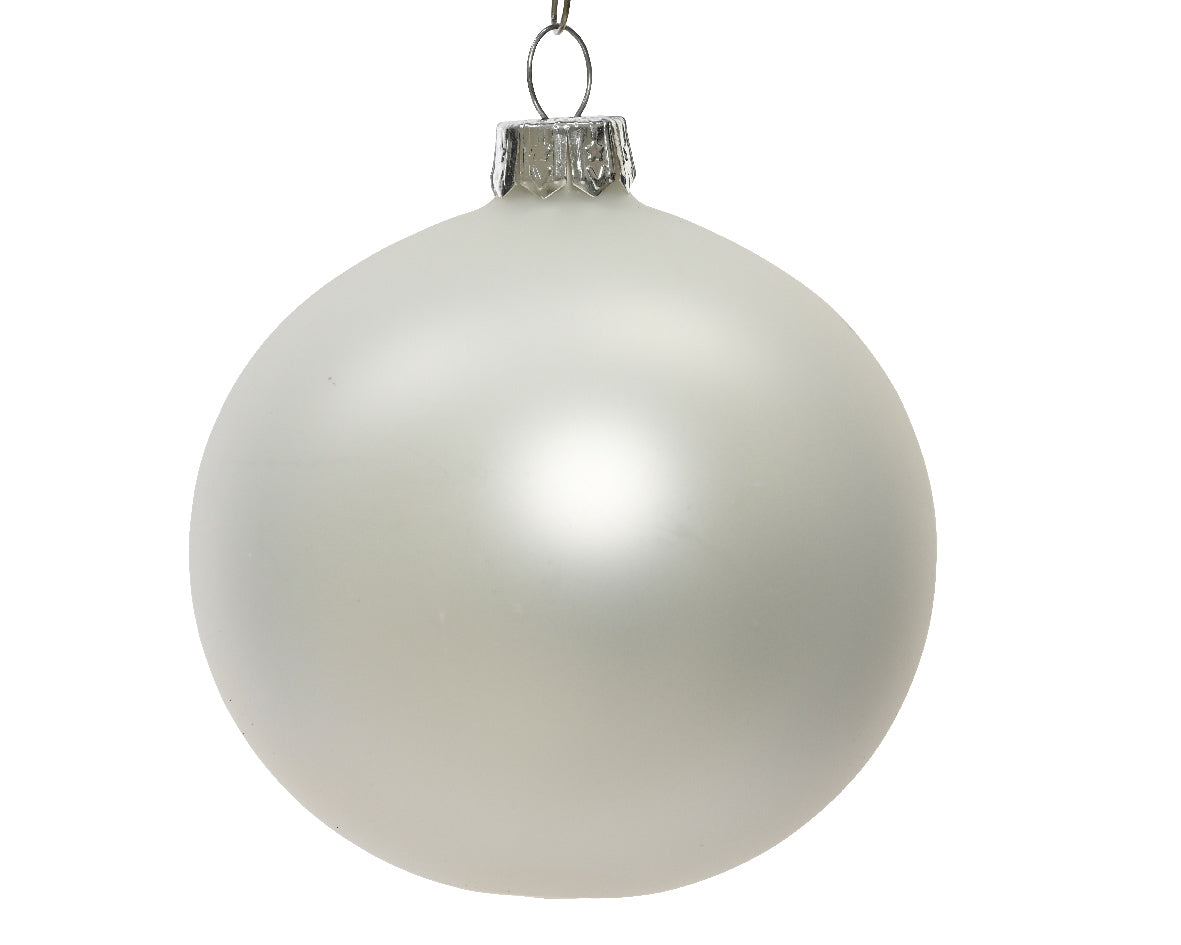 Opaque white Christmas bauble ø 8 cm