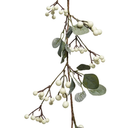 Garland with white berries 130 cm