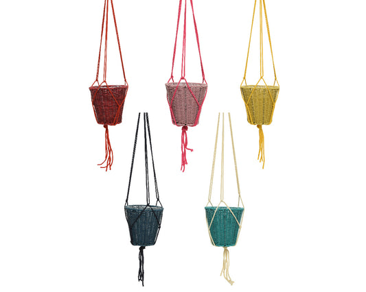 Hanging planters assorted colors for outdoor use