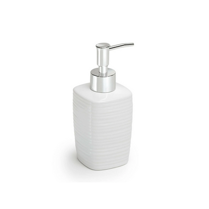 Elegant Kelly soap dispenser in white ceramic for a flawless washing experience.