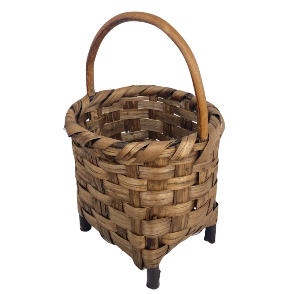 Firewood basket with handle and feet