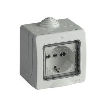 Schuko 10-16A bypass socket