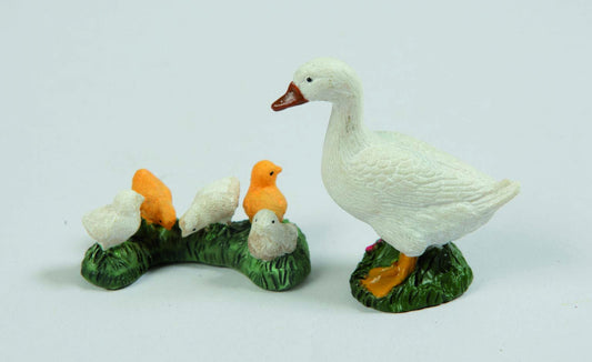 Goose/Chicks Cm.6 Resin 2 Mod.Ass.In Blister Christmas decoration