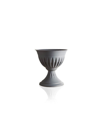 Alba Anthracite goblet, measures D 33 x H 35 cm.